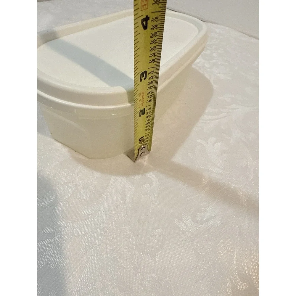 Tupperware Modular Mate‎ #1611 Oval Container 500 ml  Beige 7x3.5x3